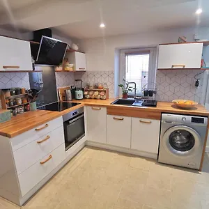 https://maisonnette-en-luberon.fr-provencehotel.com